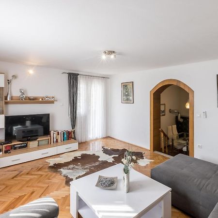 Boban Sunny Apartment Salona Kültér fotó