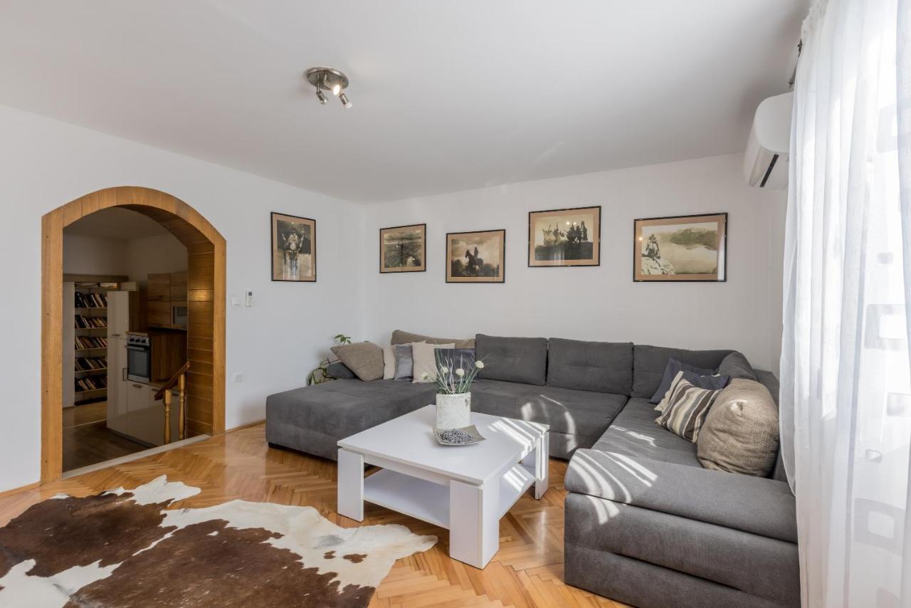 Boban Sunny Apartment Salona Kültér fotó