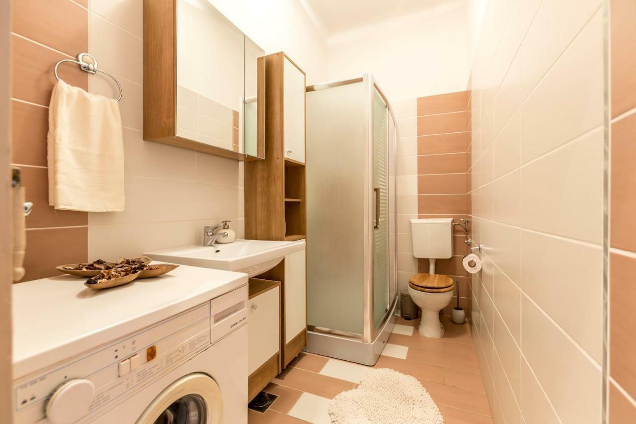 Boban Sunny Apartment Salona Kültér fotó